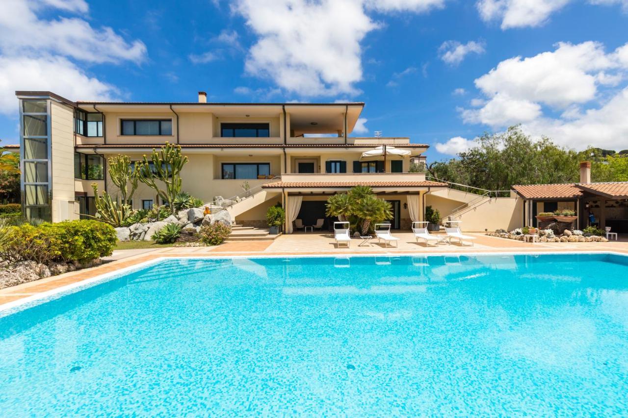 Villa Agave Capo Vaticano Exterior photo